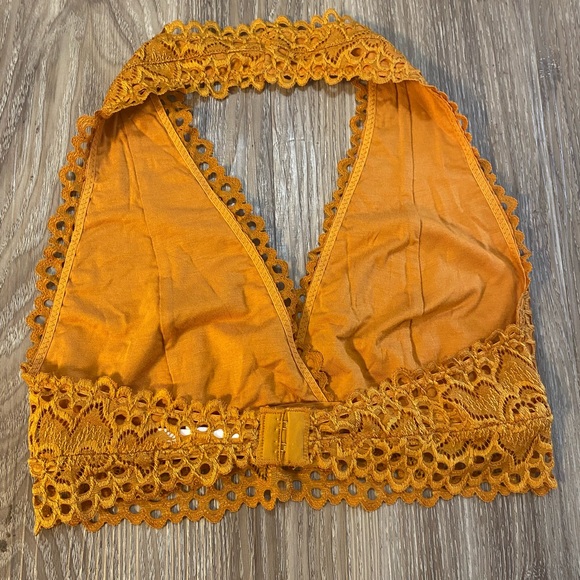 Bralette - Picture 2 of 2